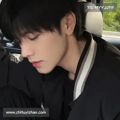 屈芸纯